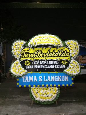 Papan Bunga Duka di Loto