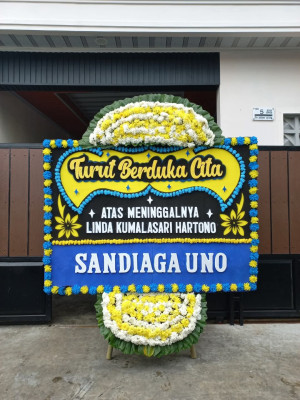 Papan Bunga Duka di Loto