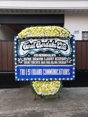 Papan Bunga Duka di Loto